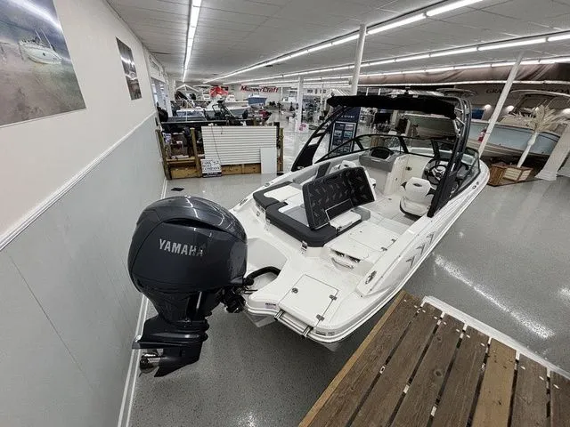 Slide: The Image of Chaparral 21 SSi OB 2026 - 7