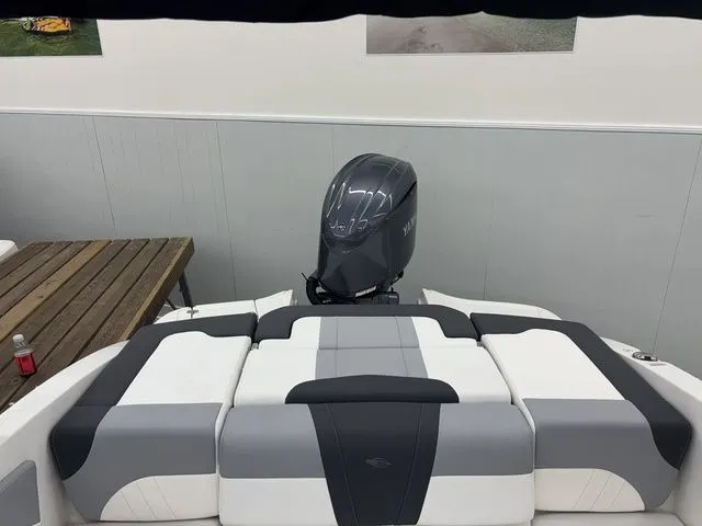 Slide: The Image of Chaparral 21 SSi OB 2026 - 9