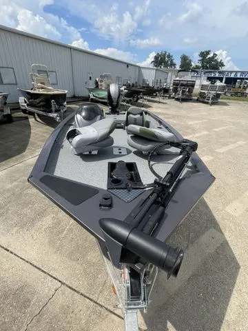 Slide: The Image of G3 Sportsman 1710 2024 - 5