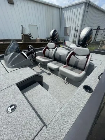 Slide: The Image of G3 Sportsman 1710 2024 - 6