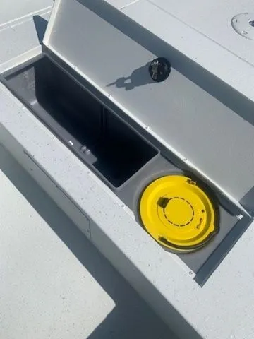 Slide: The Image of Crestliner C20Bay 2023 - 7