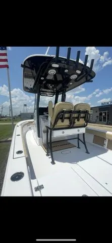 Slide: The Image of Sportsman Masters 247OE Bay Boat 2025 - 5