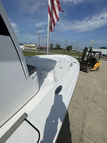 Slide: The Image of Sportsman Masters 227 Bay Boat 2025 - 8