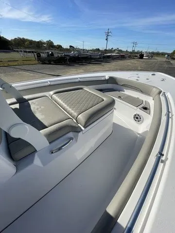 Slide: The Image of Sportsman Masters 247OE Bay Boat 2025 - 8