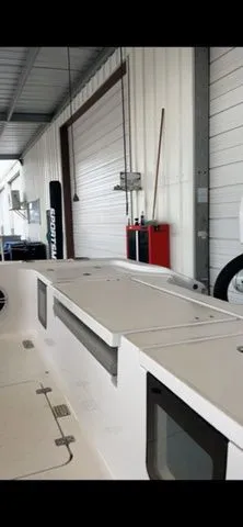 Slide: The Image of Sportsman Masters 267OE Bay Boat 2024 - 15