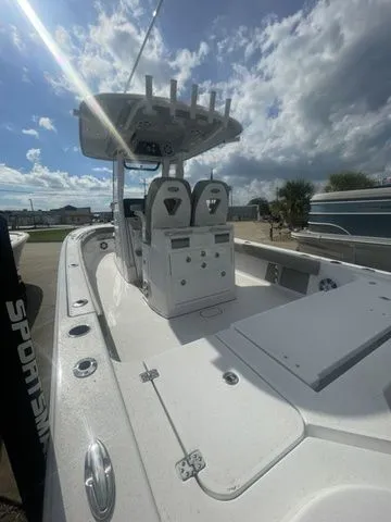 Slide: The Image of Sportsman Masters 267OE Bay Boat 2024 - 6