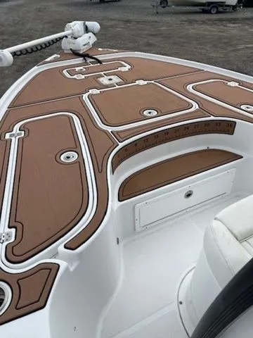 Slide: The Image of Sea Hunt BX 22 BR 2020 - 4