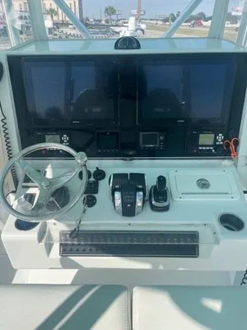 Slide: The Image of Freeman 34VH 2019 - 5