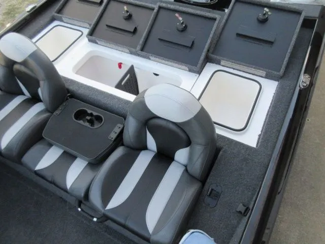 Slide: The Image of Vexus Defender 189 / Mercury 115 Proxs 4-Stroke $39,900 2026 - 26