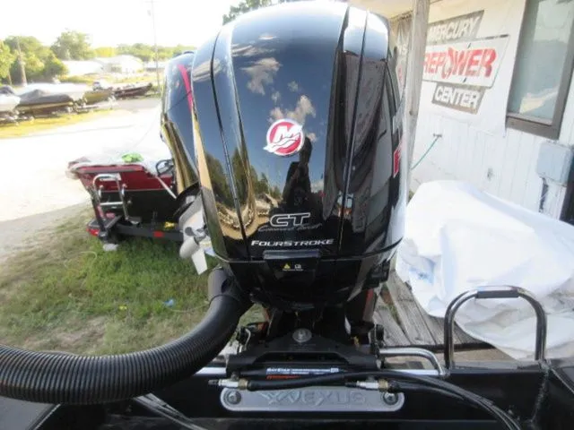 Slide: The Image of Vexus Defender 189 / Mercury115 ProXS 4stroke 2026 - 25