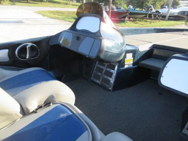 Slide: The Image of Ranger Z-21 BASS BOAT / YAMAHA 250 HPDI / GARMIN ELECTRON 2005 - 18