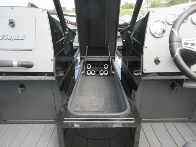 Slide: The Image of Vexus ADX 200 Deep V / Mercury 250 Pro XS/ Garmin Electr 2026 - 25