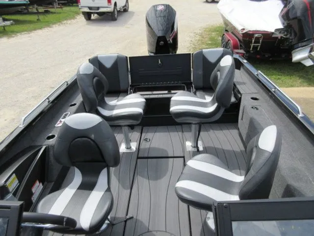 Slide: The Image of Vexus ADX 200 Deep V / Mercury 250 Pro XS/ Garmin Electr 2026 - 27