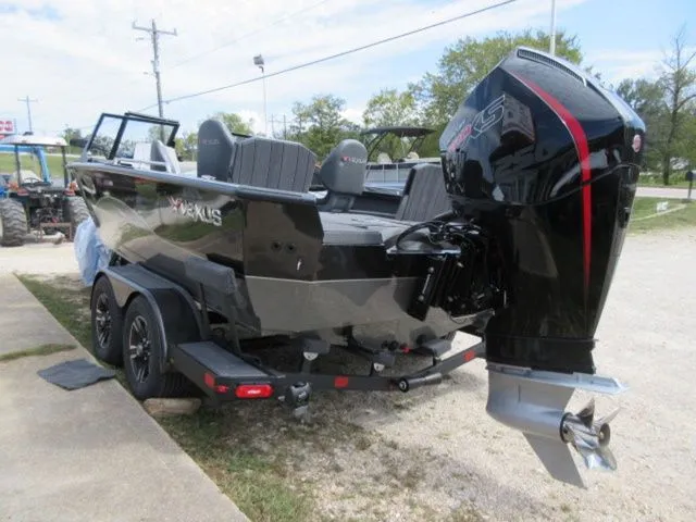 Slide: The Image of Vexus ADX 200 Deep V / Mercury 250 Pro XS/ Garmin Electr 2026 - 9