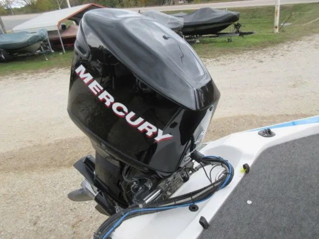 Slide: The Image of Champion 186 FISH N SKI / 2006 MERCURY 150 OPTIMAX 1999 - 15