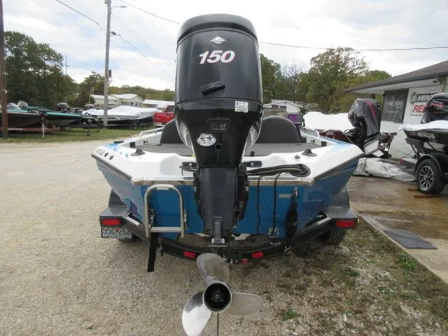 Slide: The Image of Champion 186 FISH N SKI / 2006 MERCURY 150 OPTIMAX 1999 - 4