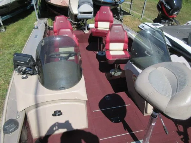 Slide: The Image of Lund DEEP V 1890 PRO-V DLX TOURNAMENT SERIES / 150 EVIN 1995 - 13