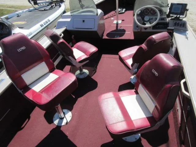 Slide: The Image of Lund DEEP V 1890 PRO-V DLX TOURNAMENT SERIES / 150 EVIN 1995 - 2