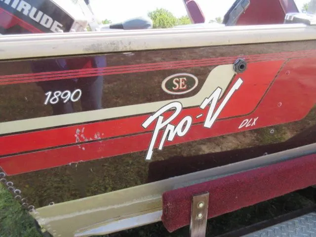 Slide: The Image of Lund DEEP V 1890 PRO-V DLX TOURNAMENT SERIES / 150 EVIN 1995 - 3