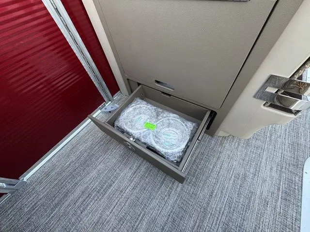 Slide: The Image of Bennington M Fish & Cruise 24 MFC Pontoon 2026 - 8