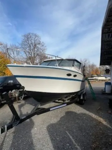 Slide: The Image of Sport-Craft 232 FISHMASTER CUDDY 1990 - 3