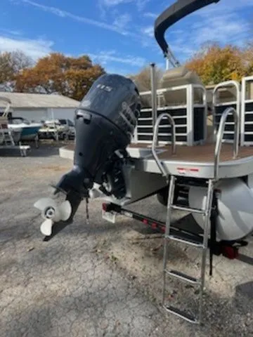 Slide: The Image of Bennington 2250 GBR 2014 - 4