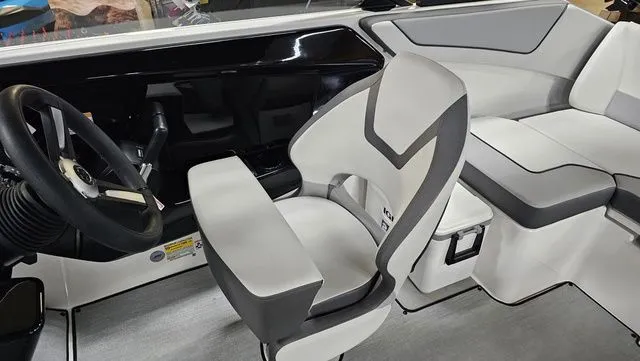 Slide: The Image of Yamaha AR220 2026 - 14