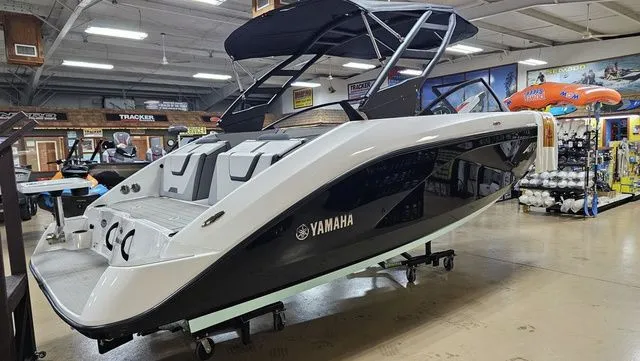 Slide: The Image of Yamaha AR220 2026 - 21