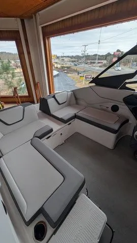 Slide: The Image of Yamaha AR250 2026 - 37