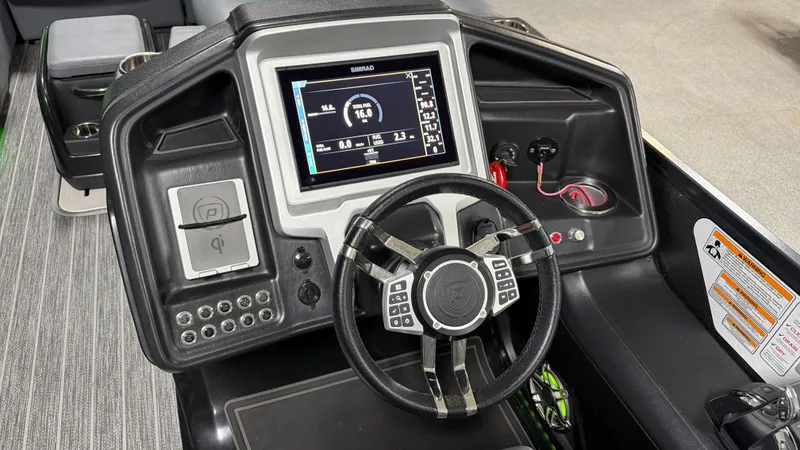 Slide: The Image of Premier 250 INTRIGUE 2020 - 49