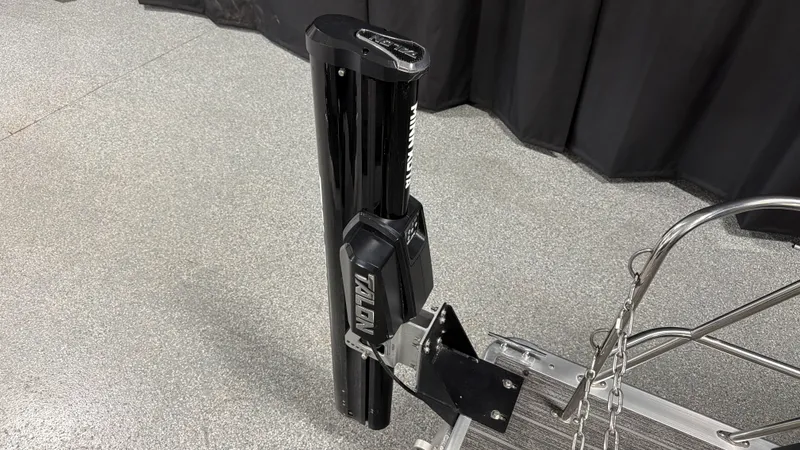Slide: The Image of Premier 250 INTRIGUE 2020 - 77