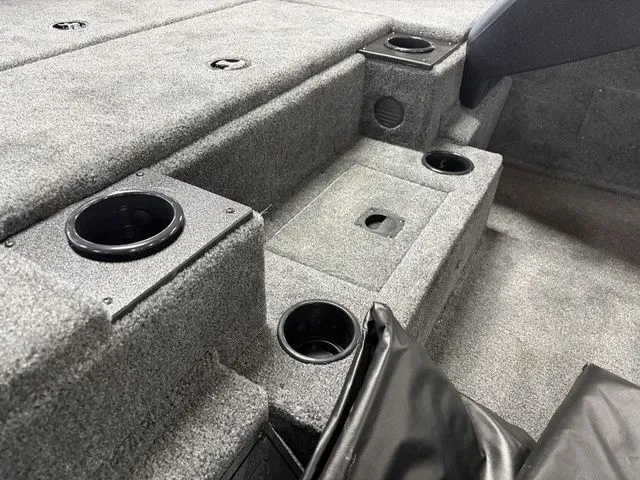 Slide: The Image of Tracker Pro Team 195 TXW 2026 - 14