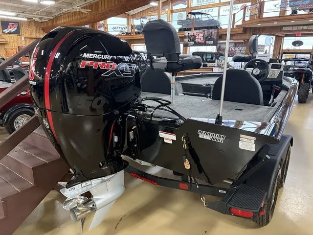 Slide: The Image of Tracker Pro Team 195 TXW 2026 - 3