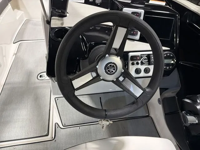 Slide: The Image of Yamaha AR220 2026 - 13