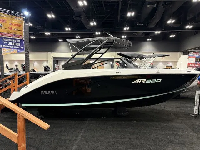 Slide: The Image of Yamaha AR220 2026 - 3