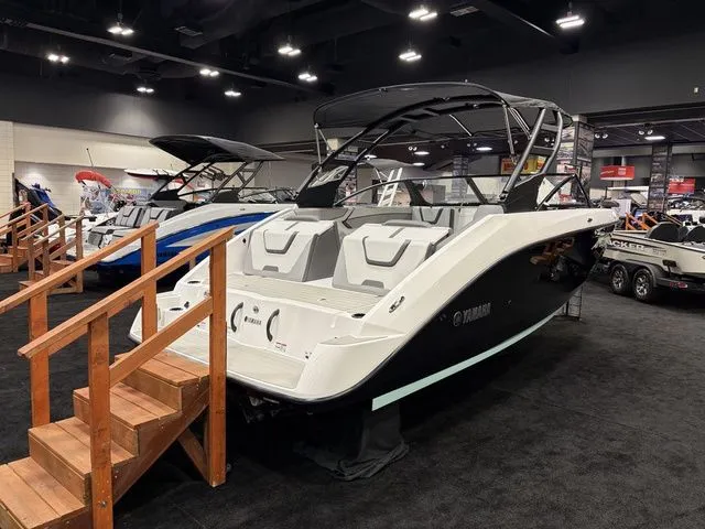 Slide: The Image of Yamaha AR220 2026 - 4