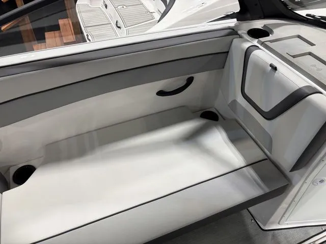 Slide: The Image of Yamaha AR220 2026 - 7