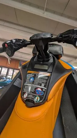 Slide: The Image of Sea-Doo Spark Trixx for 3 2026 - 6