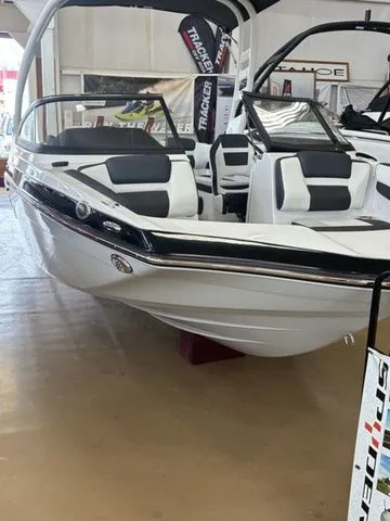 The Image of Yamaha 195S 2025 - 1