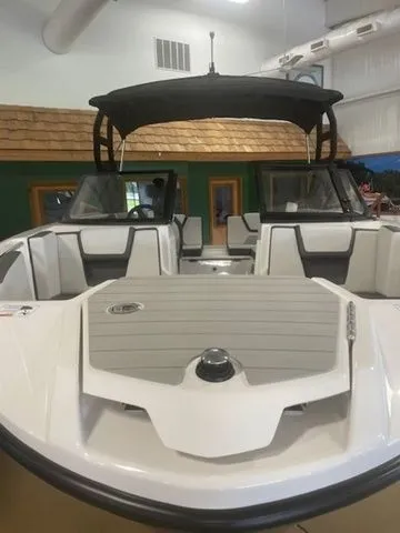 Slide: The Image of Yamaha AR220 2025 - 26