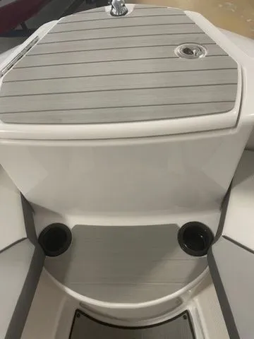 Slide: The Image of Yamaha AR220 2025 - 9