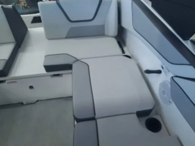 Slide: The Image of Yamaha AR220 2026 - 10