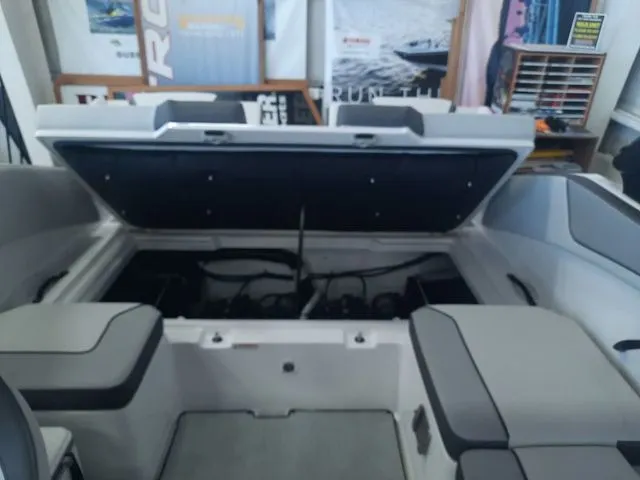 Slide: The Image of Yamaha AR220 2026 - 13