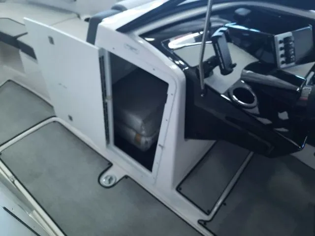 Slide: The Image of Yamaha AR220 2026 - 17