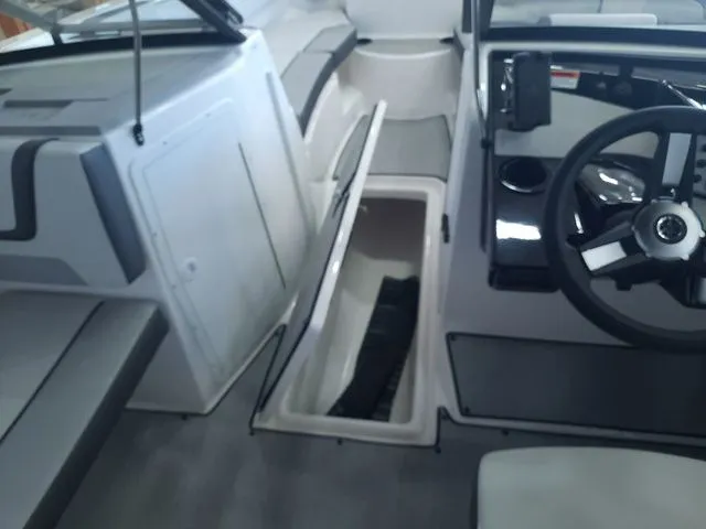 Slide: The Image of Yamaha AR220 2026 - 27