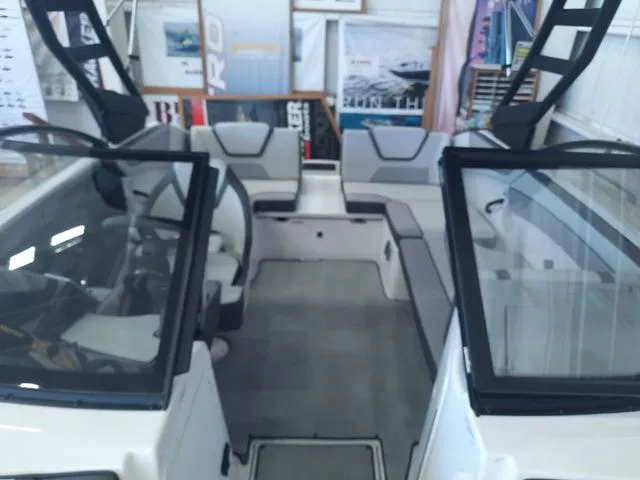 Slide: The Image of Yamaha AR220 2026 - 39