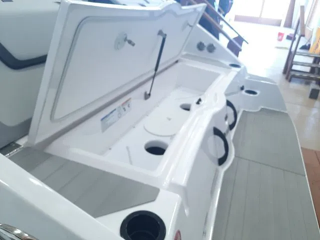 Slide: The Image of Yamaha AR220 2026 - 41