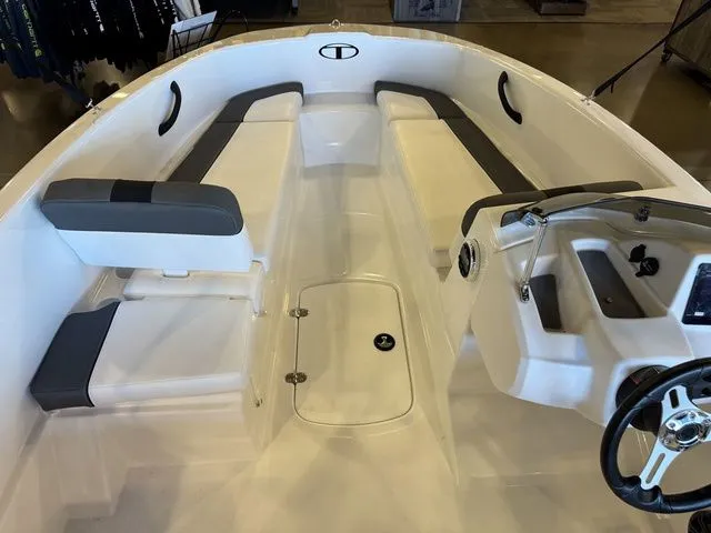 Slide: The Image of Tahoe T16 2026 - 4