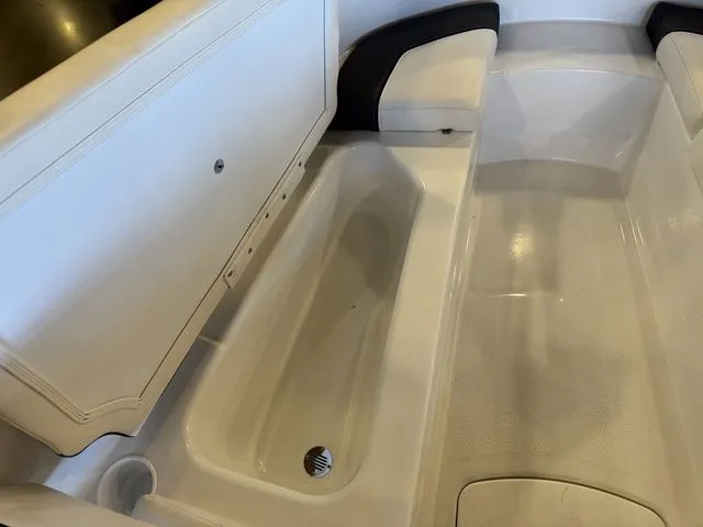 Slide: The Image of Tahoe T16 2026 - 6