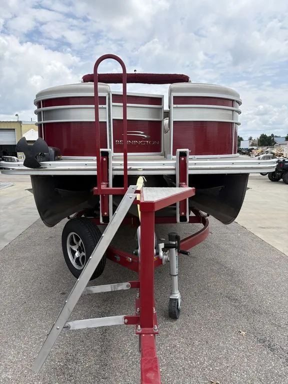 Slide: The Image of Bennington 2375 RCW w/ 250hp VMAX SHO Yamaha 2014 - 3